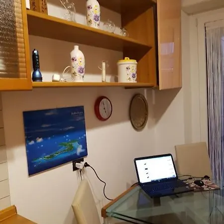 Bello A * Milán